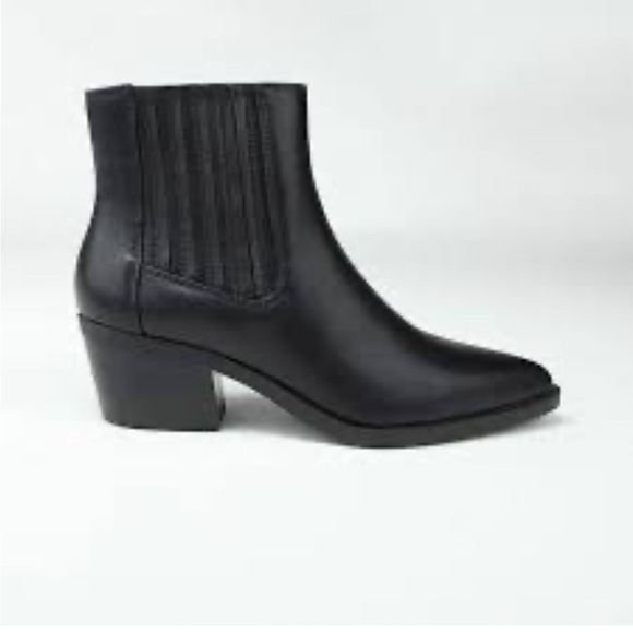 Madden Girl women’s black Dominic Bootie size 9 - Picture 1 of 8